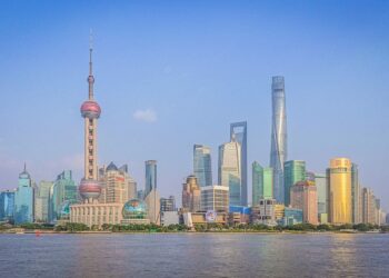 Macro & Politics Weekly: What Moved the Economy (Oct 6–10, 2025)